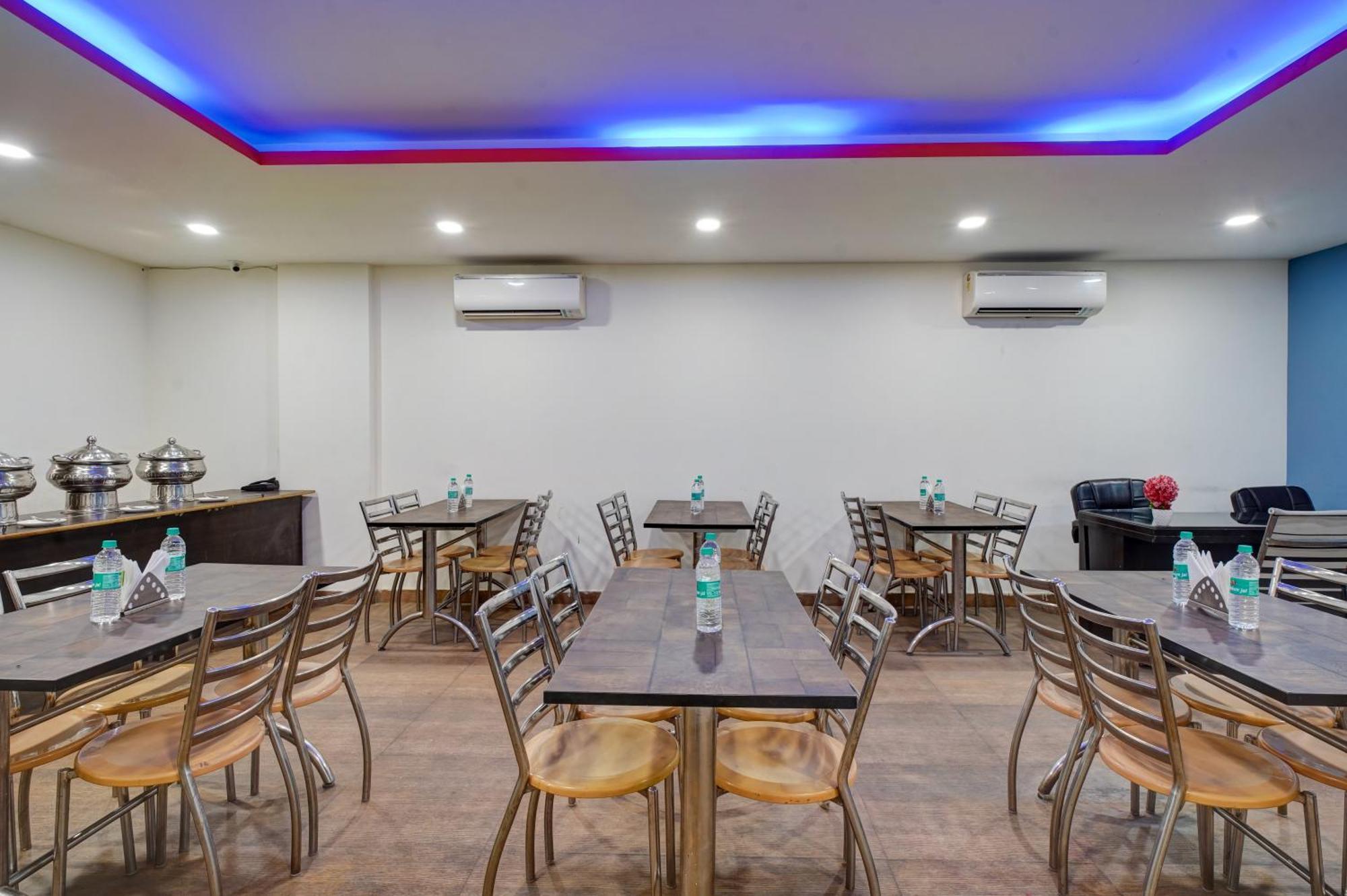 Hotel Noida Express Экстерьер фото